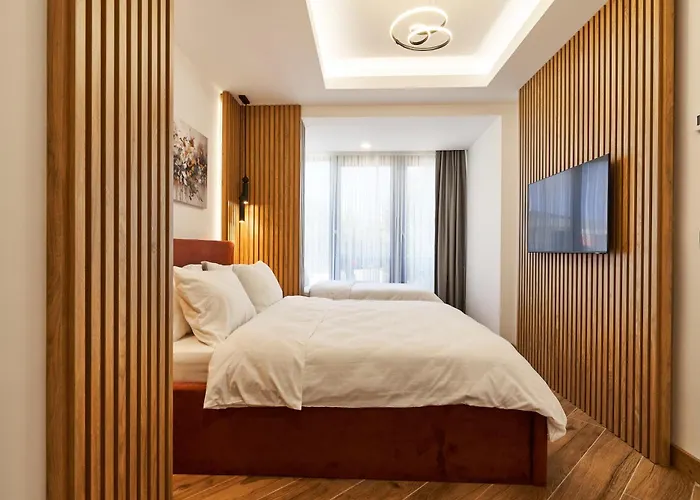 Edem Park * 아그바