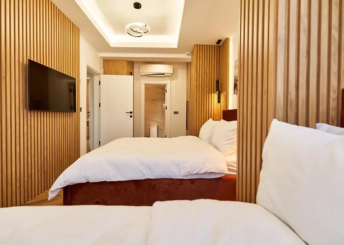 Edem Park * 아그바